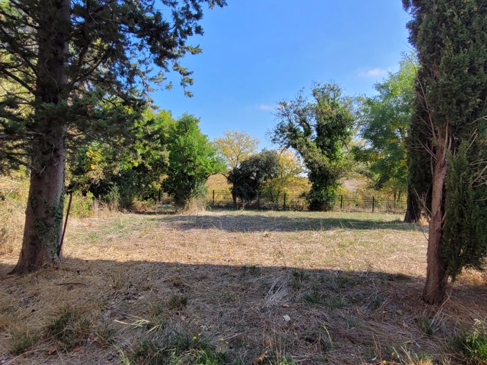 Image No.8-6 Bed House for sale