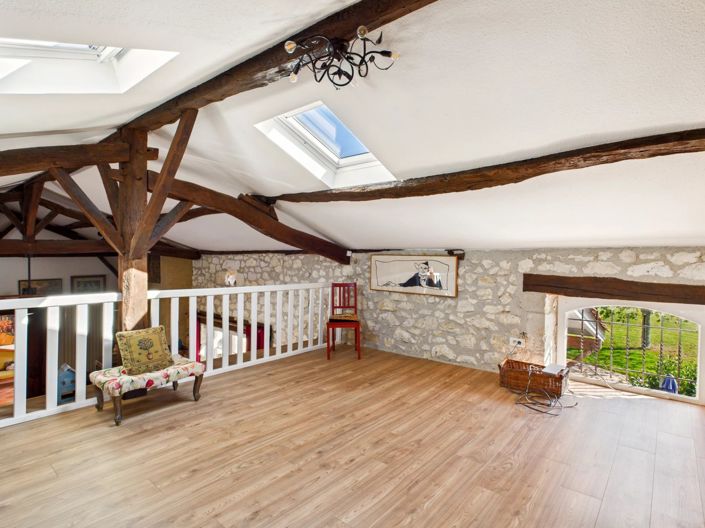 Image No.7-4 Bed Farmhouse for sale