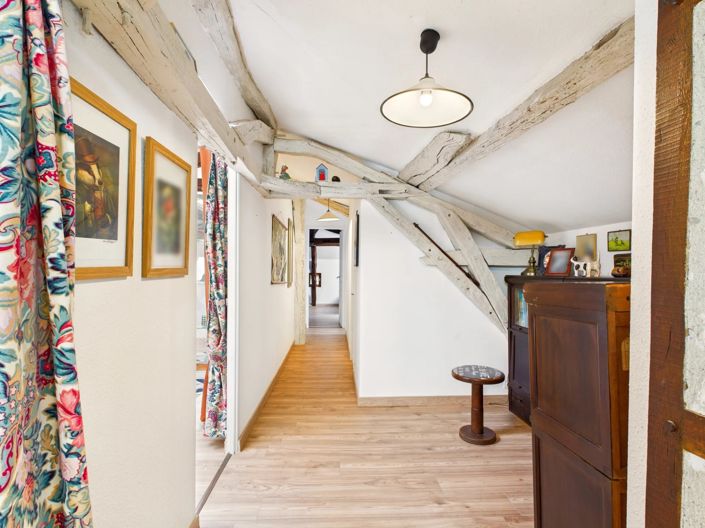 Image No.9-4 Bed Farmhouse for sale