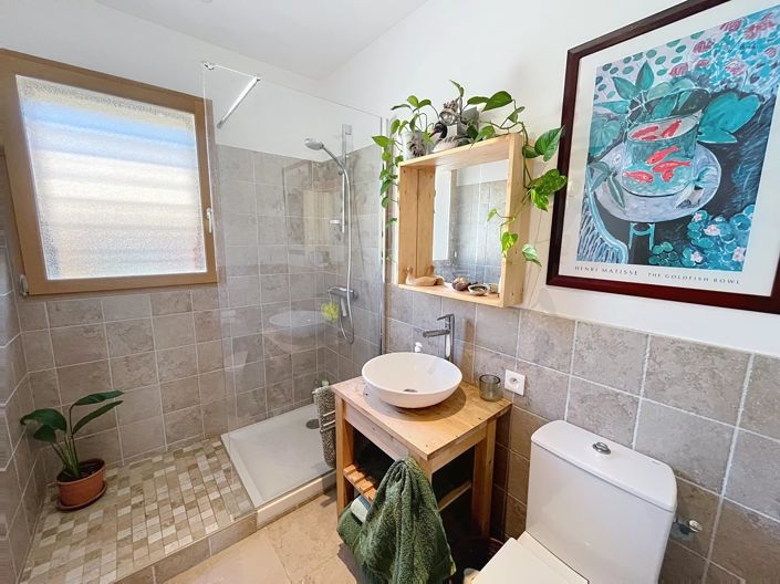 Image No.7-3 Bed House for sale