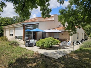 9dbe0b376f2618e10eb4bd9c2497d9d1476f67aa6f192