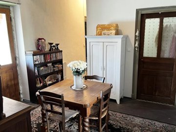 649105ee8b86656efff1e36dc3041445ad7ad23bec192