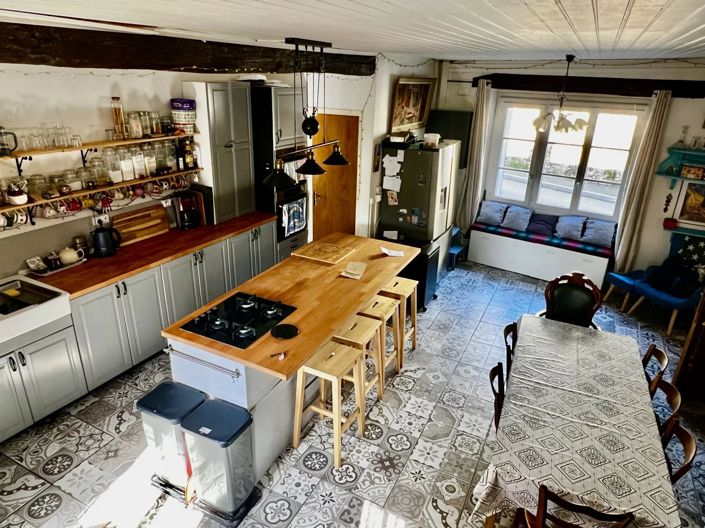 Image No.2-4 Bed House for sale