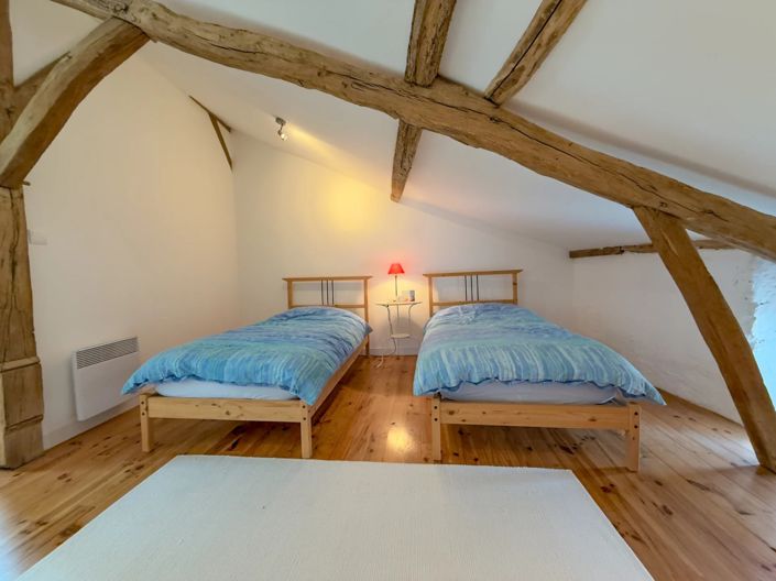 Image No.9-4 Bed House for sale