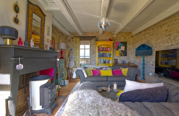 Image No.11-2 Bed Village House for sale