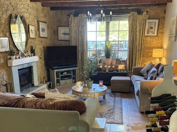 71ee5d7e855a2b1ee399a7e840ddadba7d6cbb7f56409