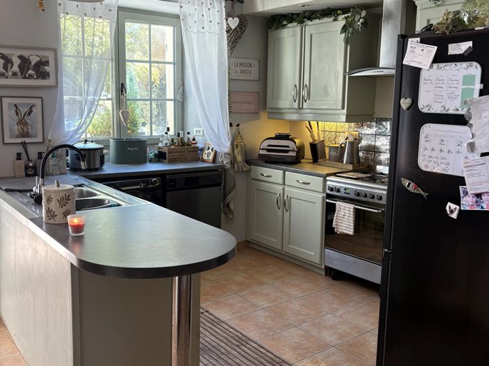 Image No.5-4 Bed House for sale