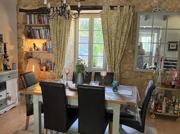 Image No.6-4 Bed House for sale