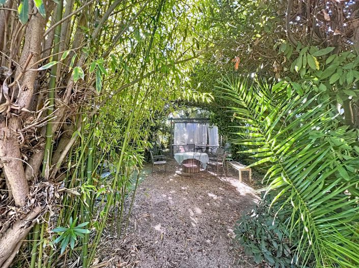 Image No.13-3 Bed House for sale