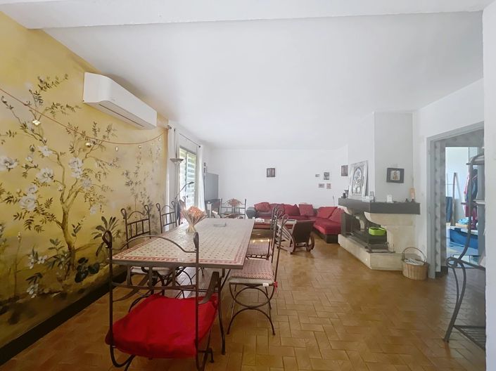 Image No.5-3 Bed House for sale