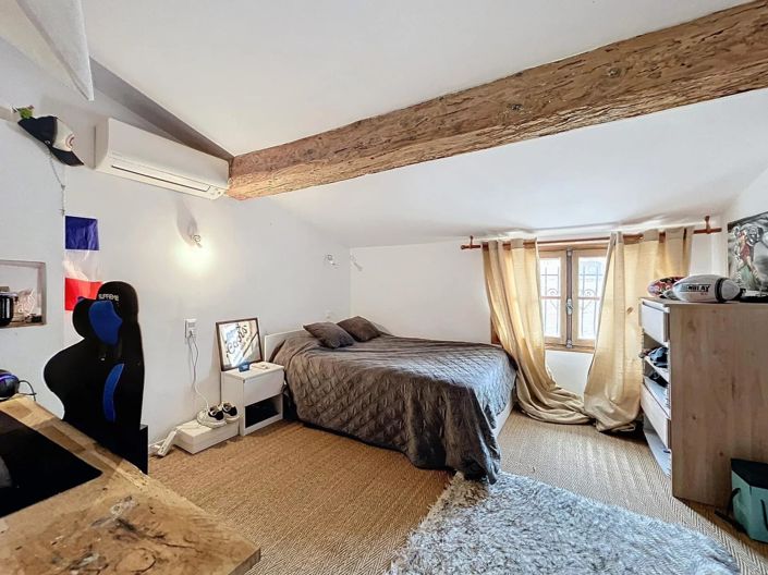 Image No.15-4 Bed House for sale