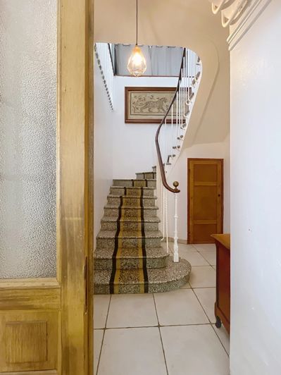 Image No.7-4 Bed House for sale