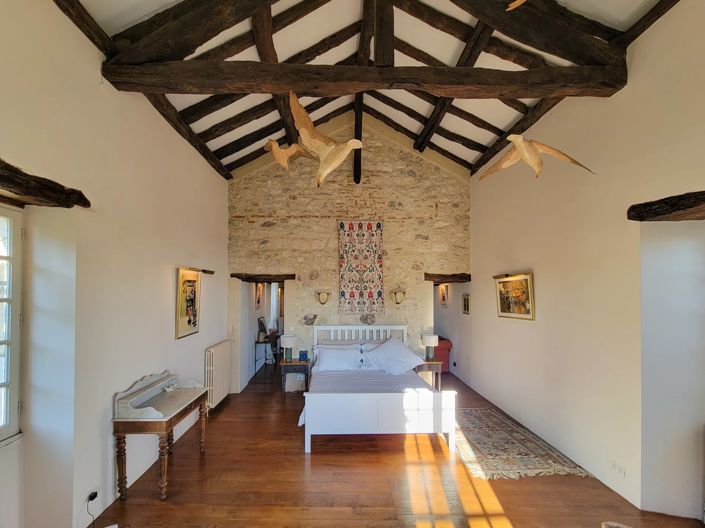 Image No.10-7 Bed House for sale