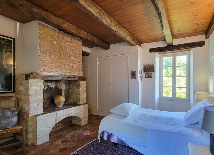 Image No.13-7 Bed House for sale