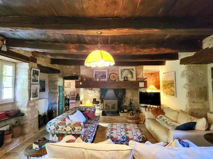 Image No.5-7 Bed House for sale