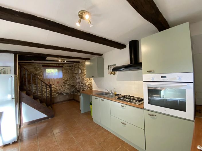 Image No.6-4 Bed House for sale