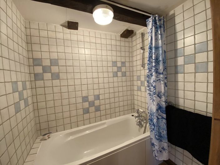 Image No.7-4 Bed House for sale