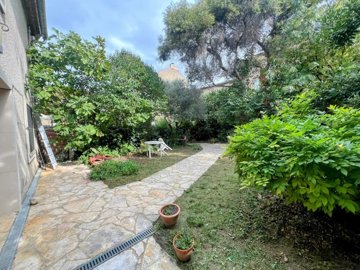 f23568cee5113ada85e15b0500dd59fe851186a1ec192