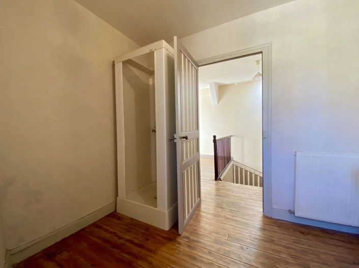 Image No.13-4 Bed Village House for sale