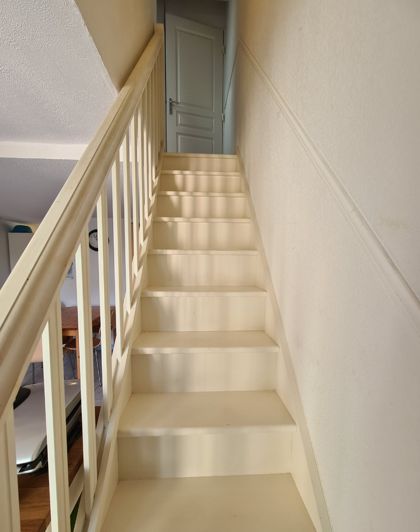 Image No.11-2 Bed House for sale