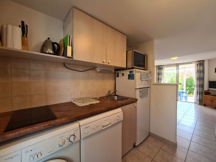 Image No.9-2 Bed House for sale