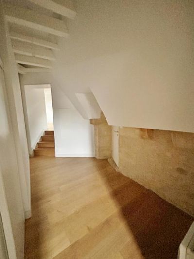 Image No.11-3 Bed Apartment for sale