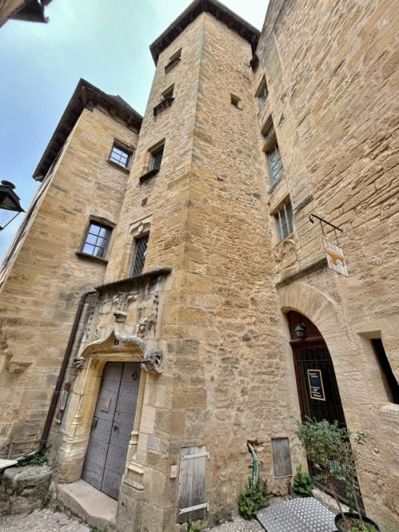 Image No.12-3 Bed Apartment for sale