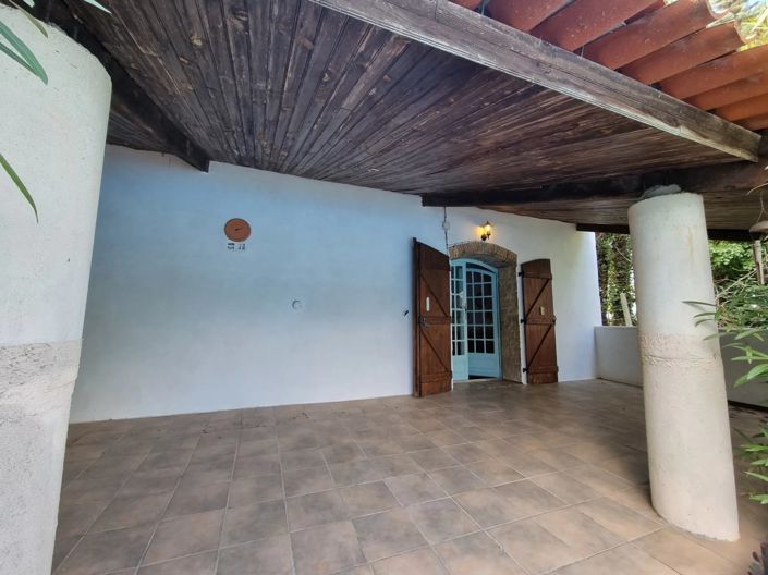 Image No.7-5 Bed House for sale