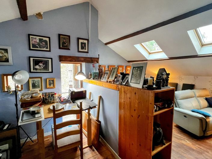 Image No.9-3 Bed House for sale