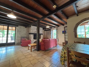 aff4e225a28e2c751b771ed9d019ab83a0e600d21c160