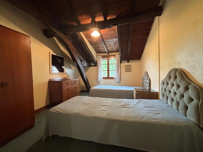 Image No.13-8 Bed House for sale