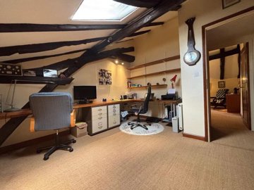 5bb3f85fee8f688d6a4acfce639f3d685753c6aac2160