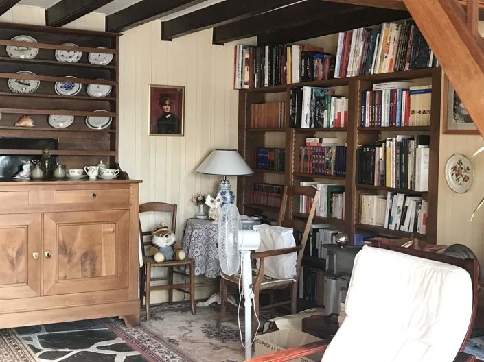 Image No.5-2 Bed House for sale