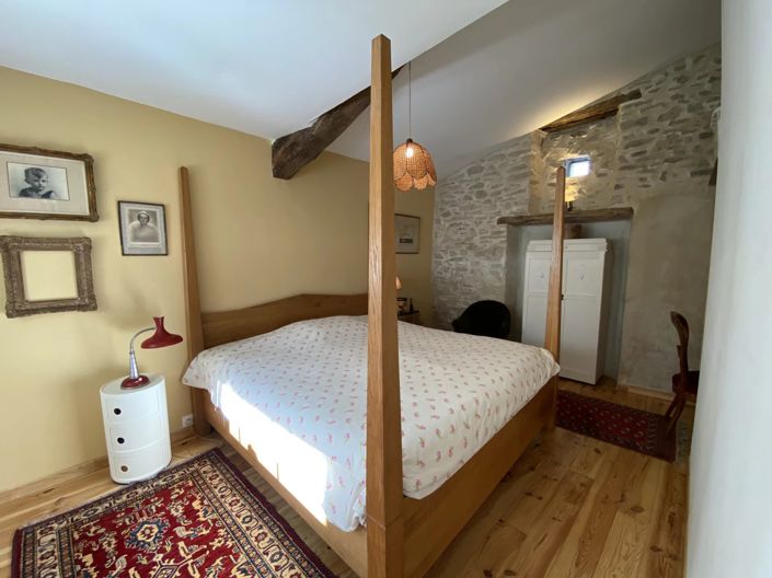 Image No.10-2 Bed House for sale