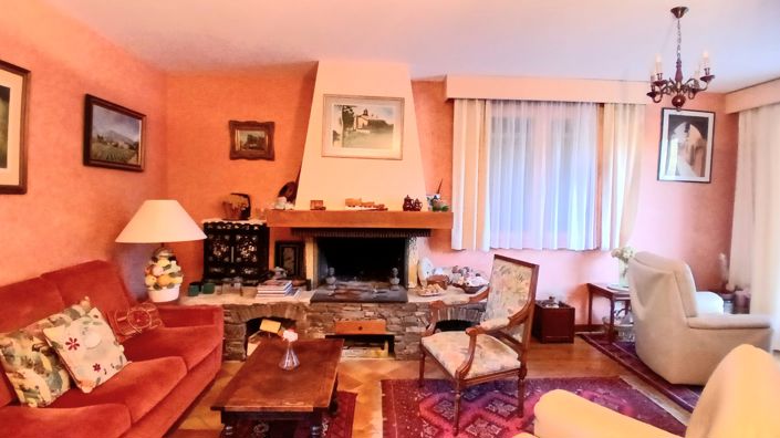 Image No.14-5 Bed House for sale