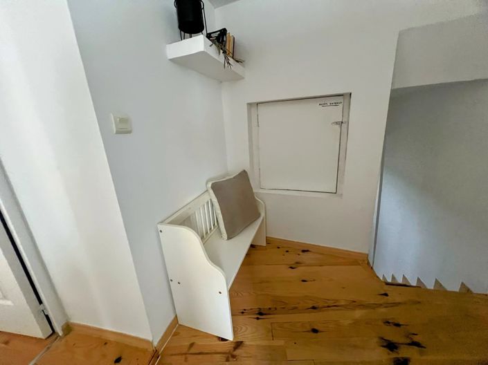 Image No.13-4 Bed House for sale