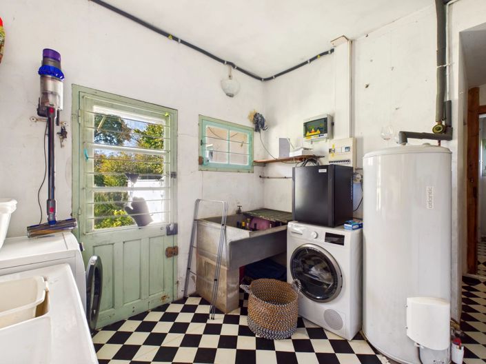 Image No.14-3 Bed Village House for sale