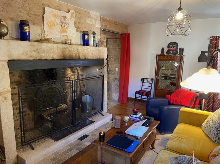 Image No.3-4 Bed House for sale