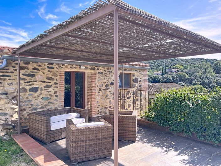 Image No.10-5 Bed House for sale