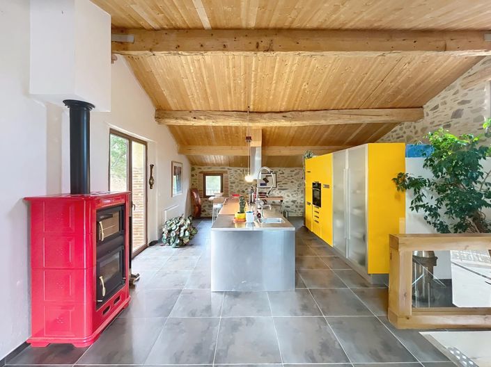 Image No.3-5 Bed House for sale