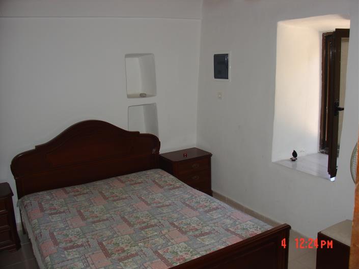 Image No.9-2 Bed Villa / Detached for sale