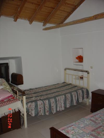 Image No.10-2 Bed Villa / Detached for sale