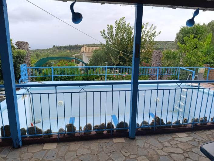 Image No.12-2 Bed House for sale