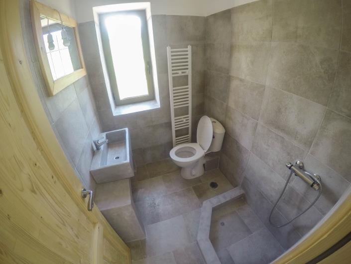 Image No.20-2 Bed House for sale