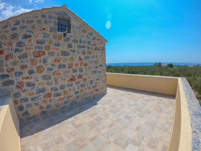 Image No.10-2 Bed House for sale