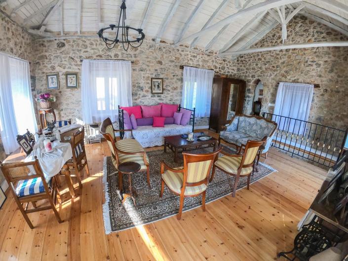 Image No.6-3 Bed House for sale