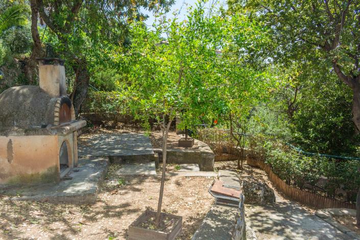 Image No.14-2 Bed Villa / Detached for sale