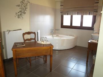 Real-Estate-961--14-