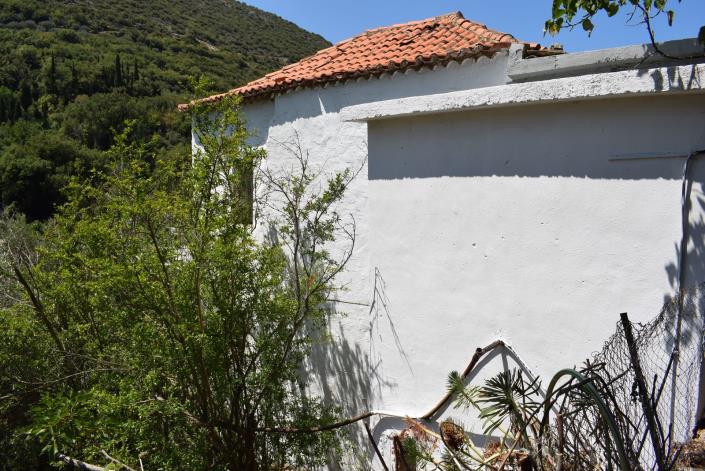 Image No.7-4 Bed Village House for sale