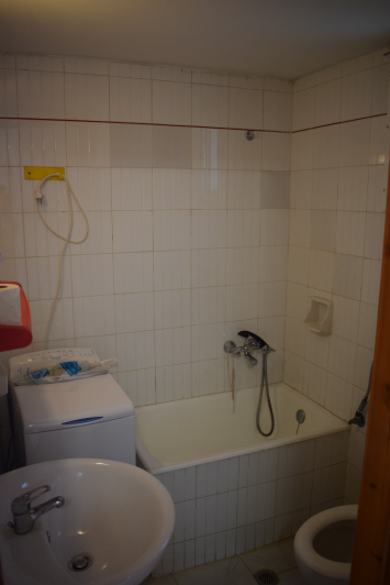 Image No.7-2 Bed Country House for sale